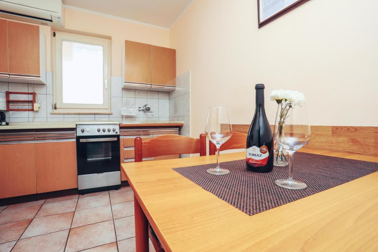 Ray Apartment Пореч Экстерьер фото